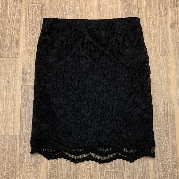 ASOS Black Lace Mini Skirt Size 2 - Picture 1 of 5